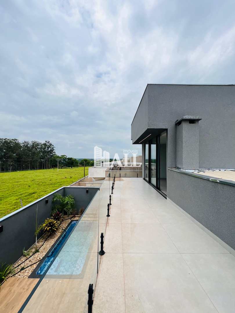 Casa com 3 quartos à venda, 243m² — foto 13 de 43