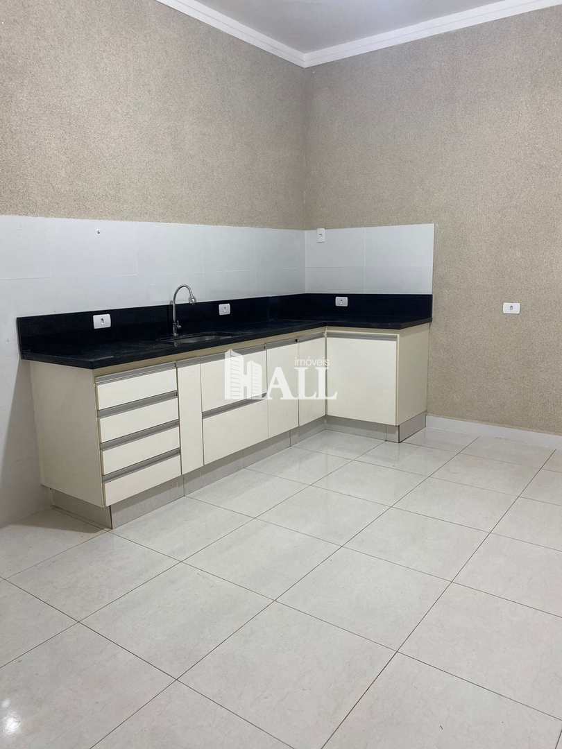 Casa com 3 quartos à venda, 216m² — foto 11 de 13