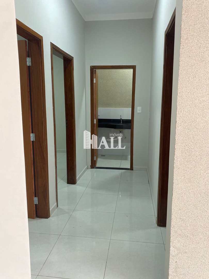 Casa com 3 quartos à venda, 216m² — foto 10 de 13