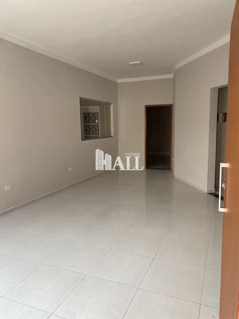 Casa com 3 quartos à venda, 216m² — foto 9 de 13