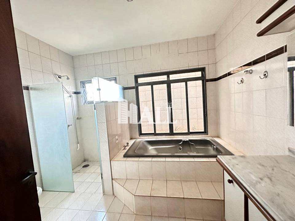 Casa à venda com 3 quartos, 325m² - Foto 10