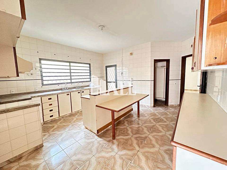 Casa à venda com 3 quartos, 325m² - Foto 6