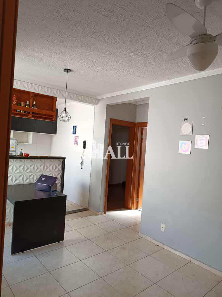 Apartamento à venda com 2 quartos, 50m² - Foto 2