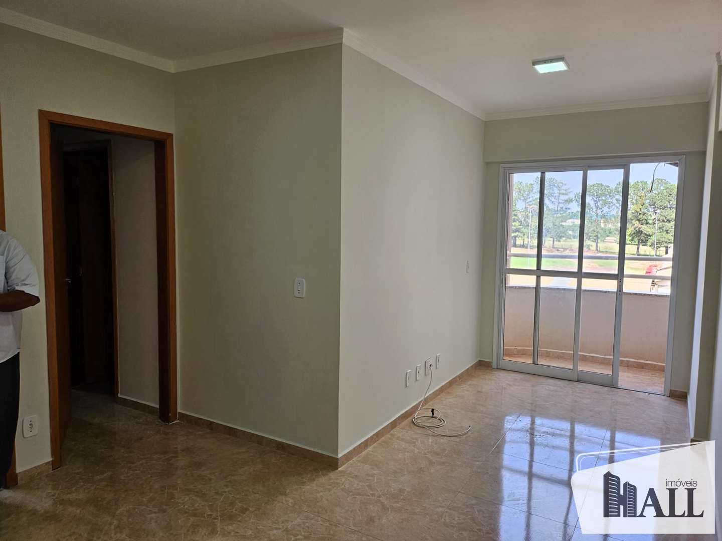 Apartamento à venda com 2 quartos, 70m² - Foto 1