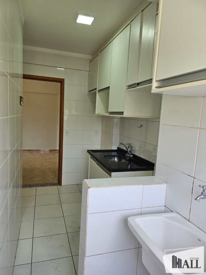 Apartamento à venda com 2 quartos, 70m² - Foto 5