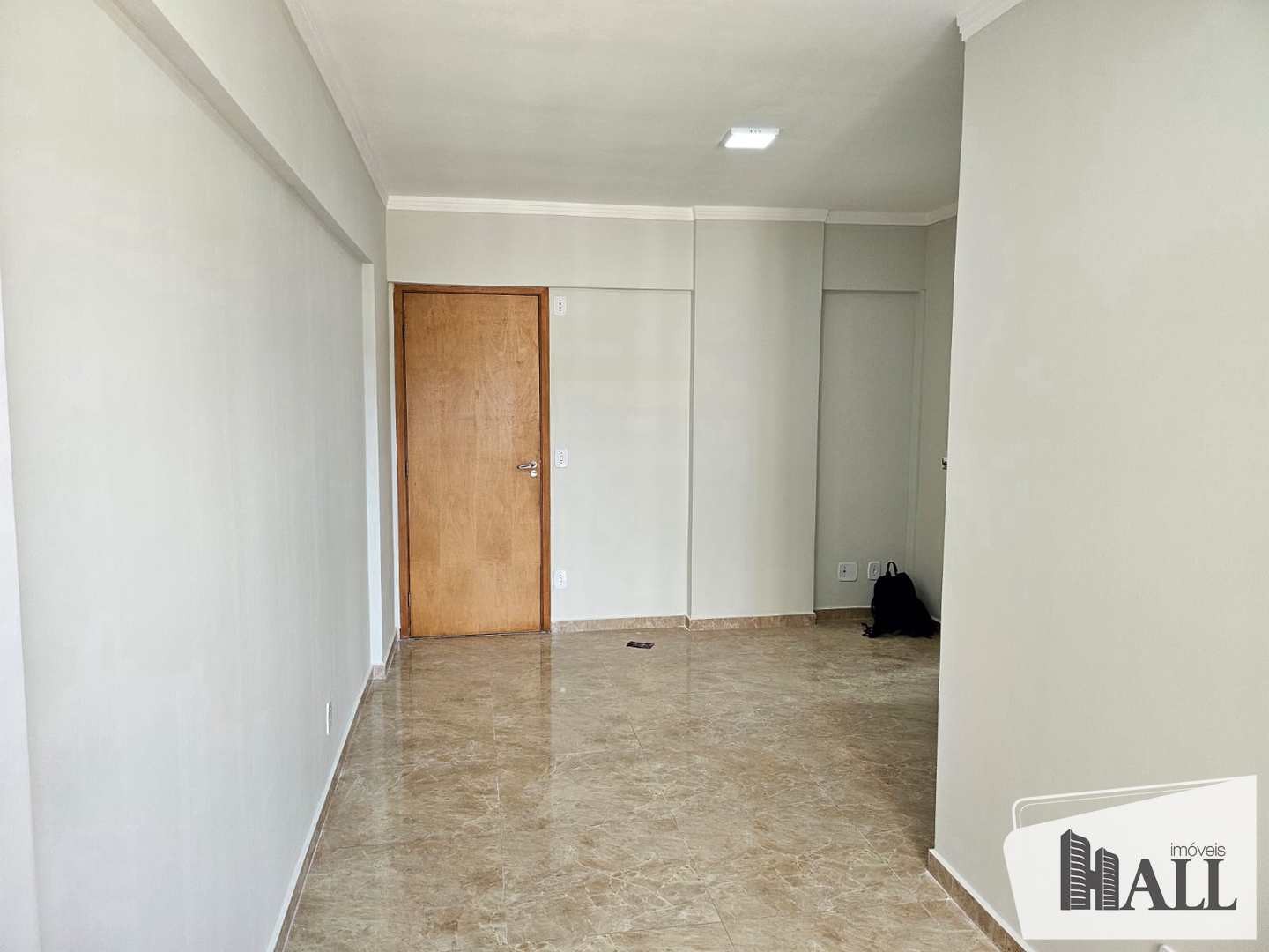 Apartamento à venda com 2 quartos, 70m² - Foto 7