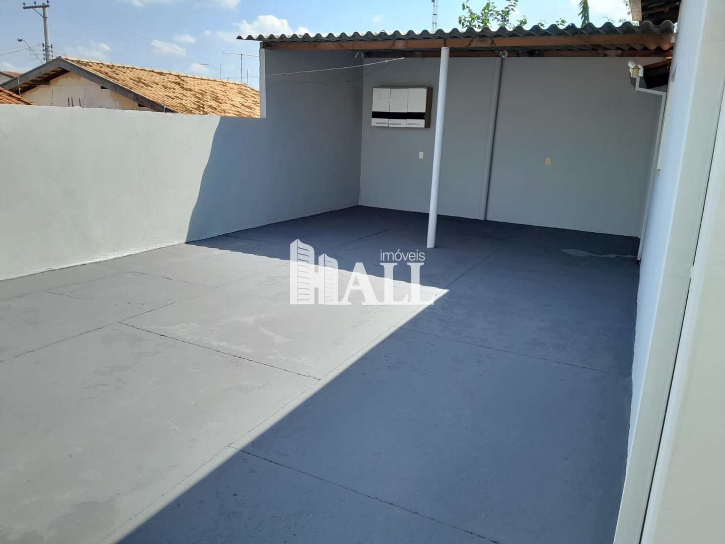 Casa à venda com 3 quartos, 120m² - Foto 1