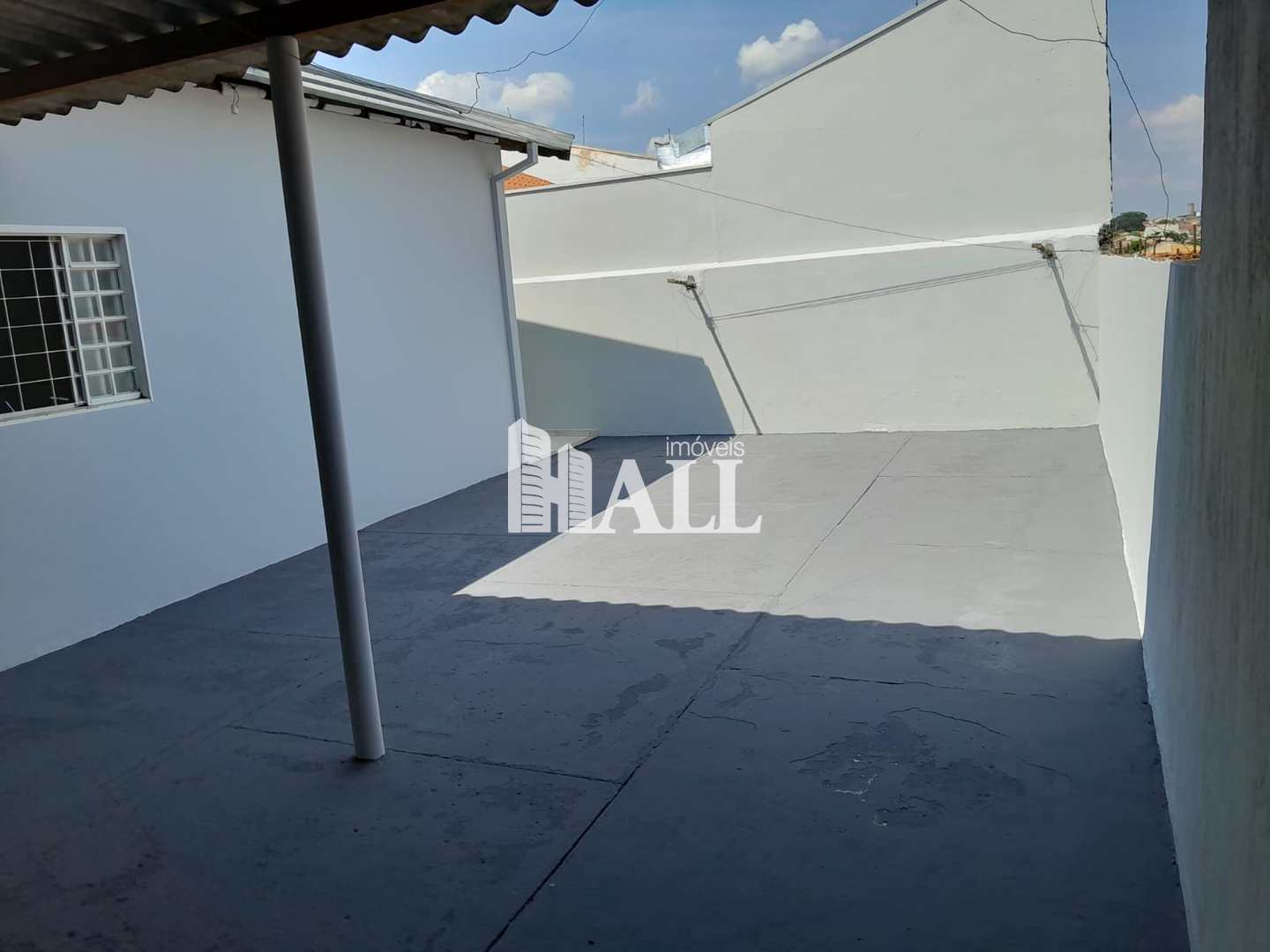 Casa à venda com 3 quartos, 120m² - Foto 2