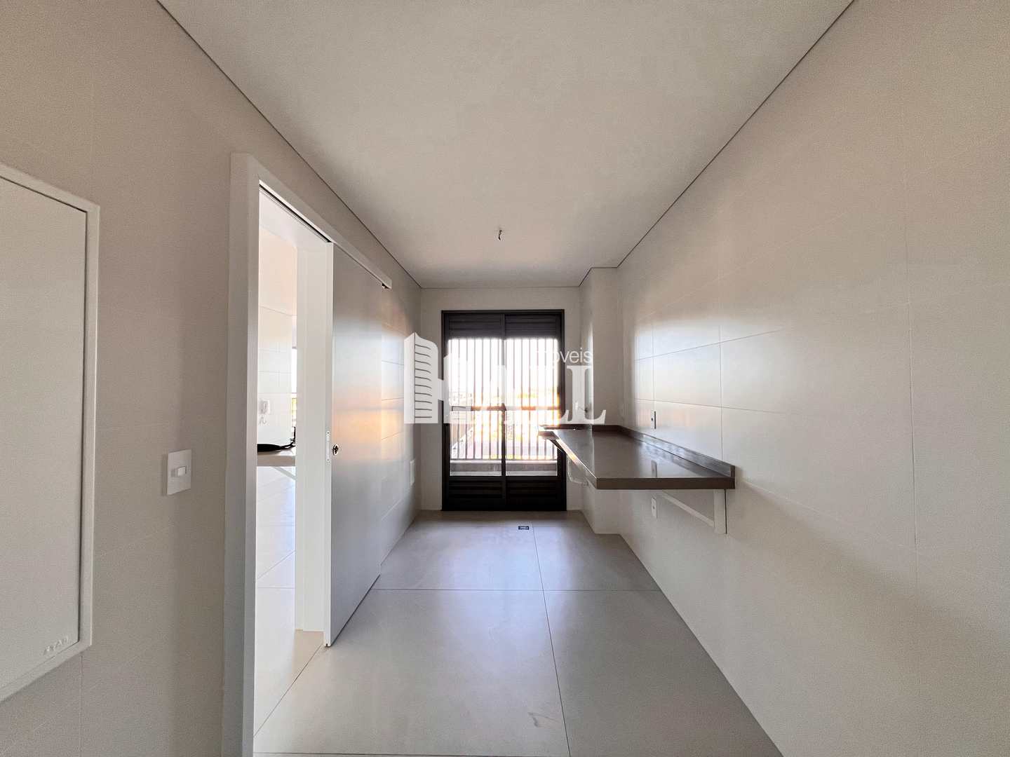 Apartamento à venda com 3 quartos, 197m² - Foto 22