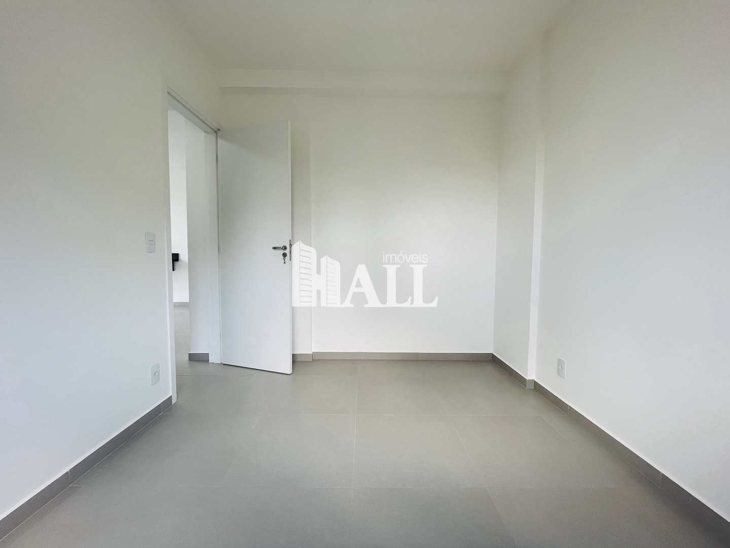 Apartamento à venda com 2 quartos, 60m² - Foto 10