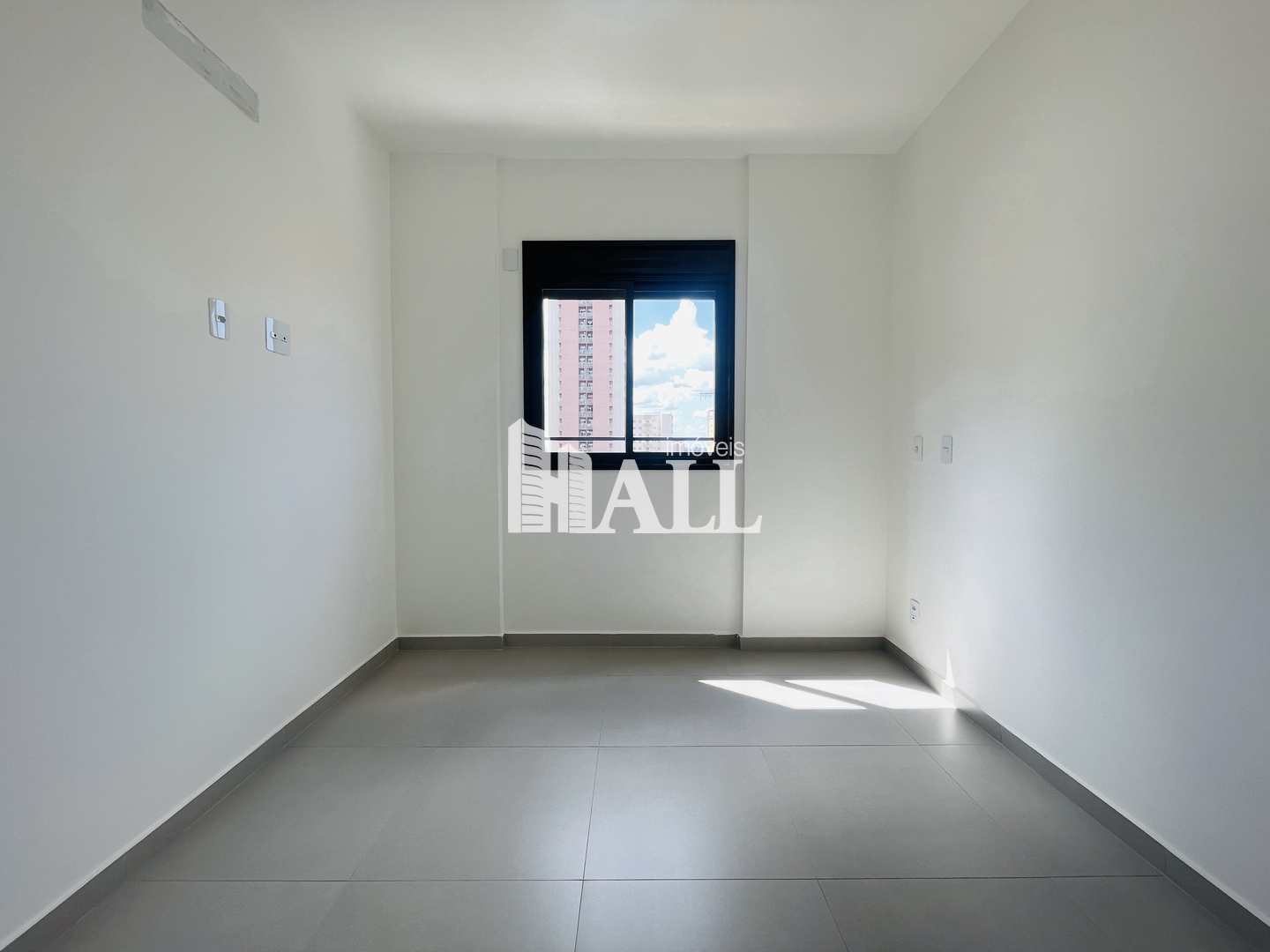 Apartamento à venda com 2 quartos, 60m² - Foto 10