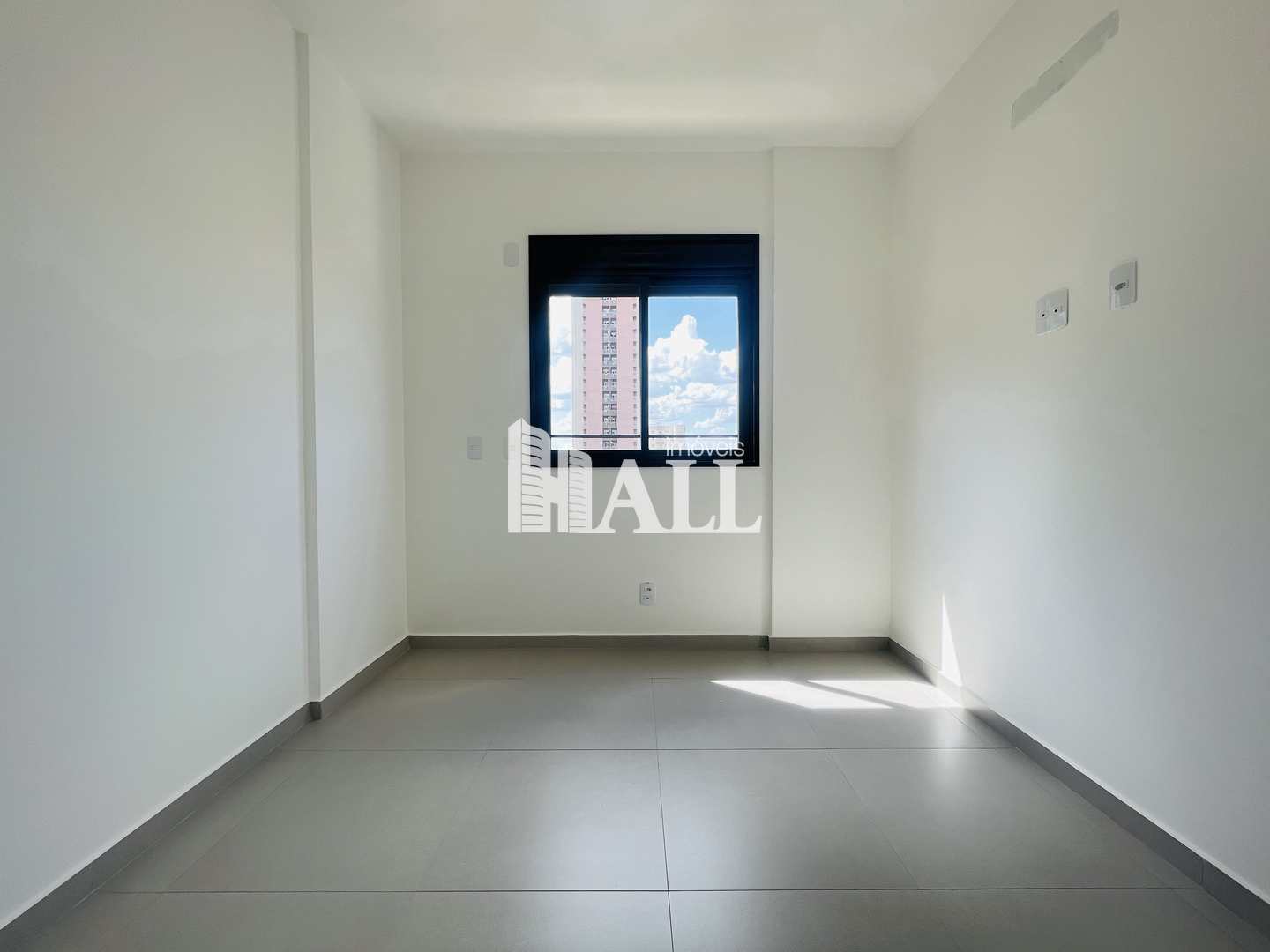 Apartamento à venda com 2 quartos, 60m² - Foto 5