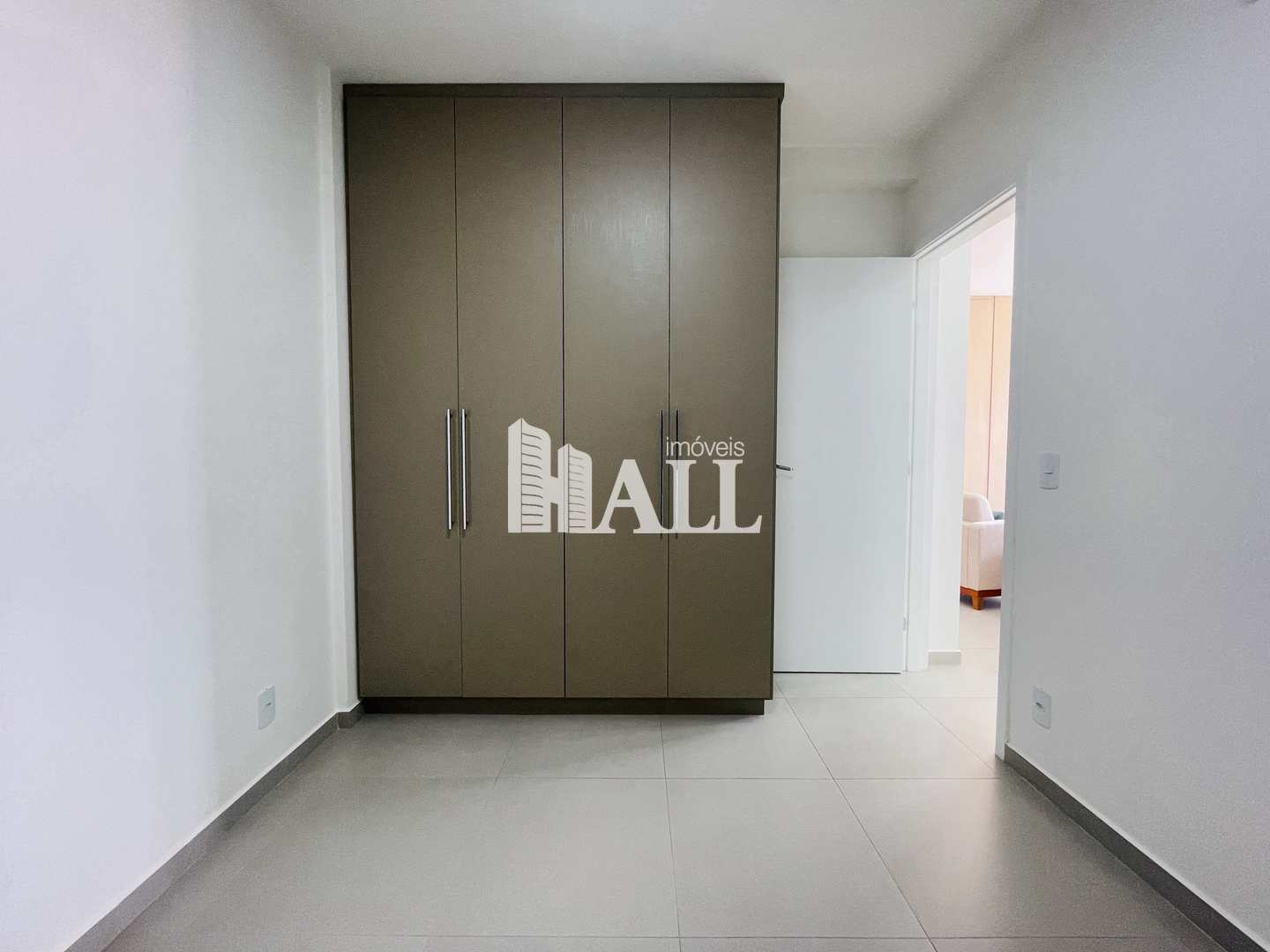 Apartamento à venda com 2 quartos, 60m² - Foto 1