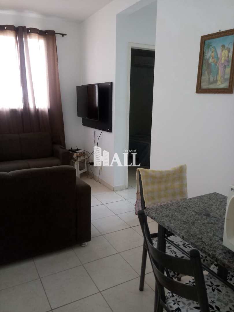 Apartamento à venda com 2 quartos, 42m² - Foto 1