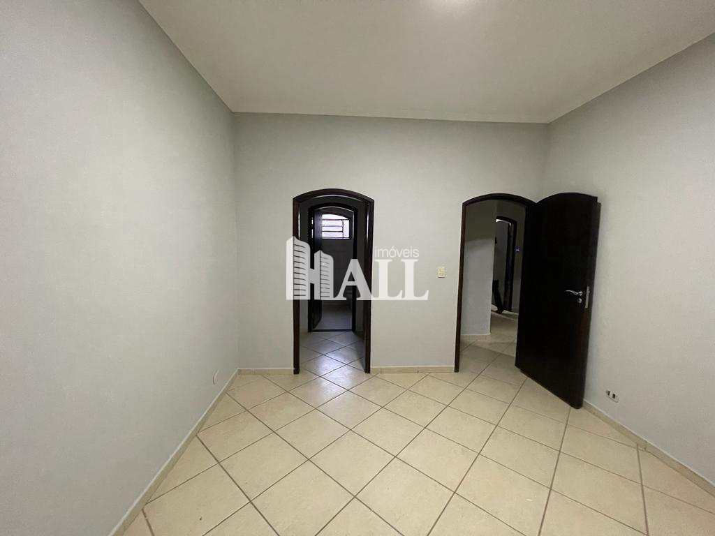 Casa à venda com 3 quartos, 204m² - Foto 18