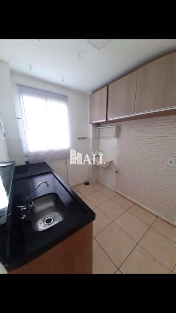 Apartamento à venda com 2 quartos, 47m² - Foto 3