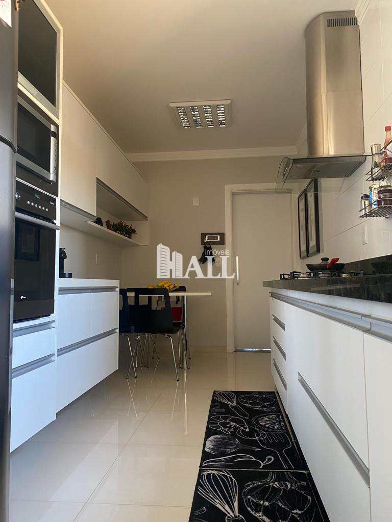 Apartamento à venda com 3 quartos, 125m² - Foto 12