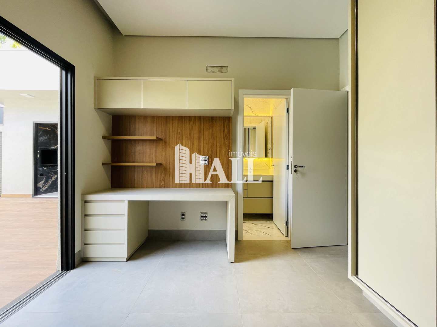 Casa de Condomínio à venda com 3 quartos, 216m² - Foto 14