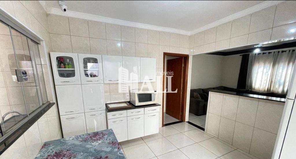 Casa à venda com 3 quartos, 175m² - Foto 6