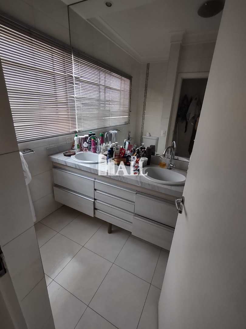 Apartamento à venda com 3 quartos, 200m² - Foto 6