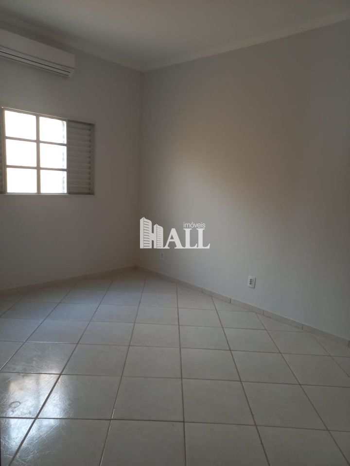 Casa à venda com 4 quartos, 190m² - Foto 9