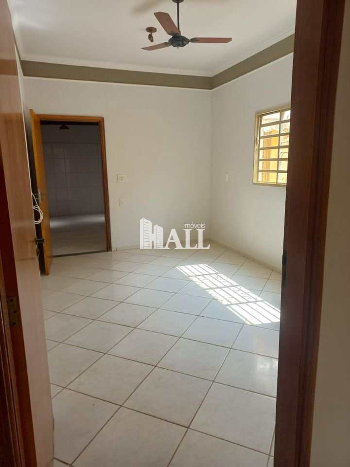 Casa à venda com 4 quartos, 190m² - Foto 5