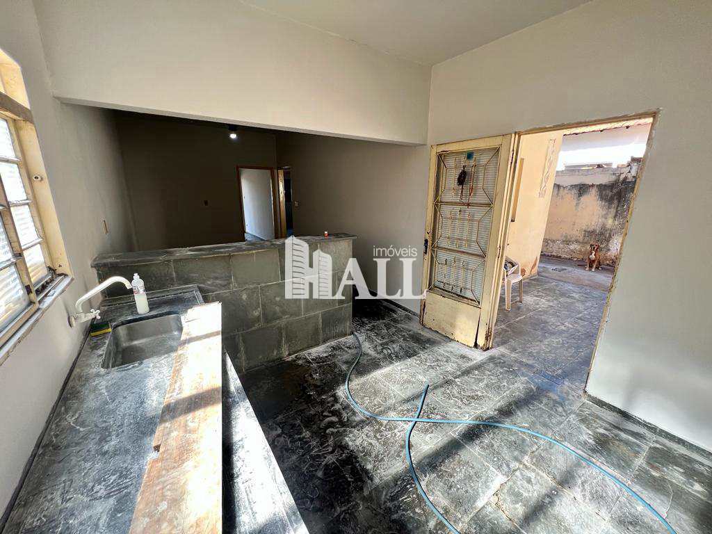 Casa à venda com 3 quartos, 180m² - Foto 7