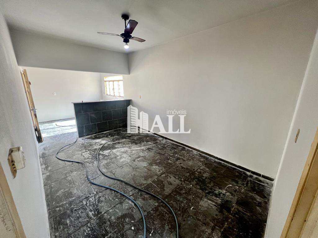 Casa à venda com 3 quartos, 180m² - Foto 9