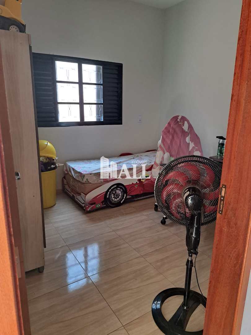 Casa à venda com 3 quartos, 200m² - Foto 15