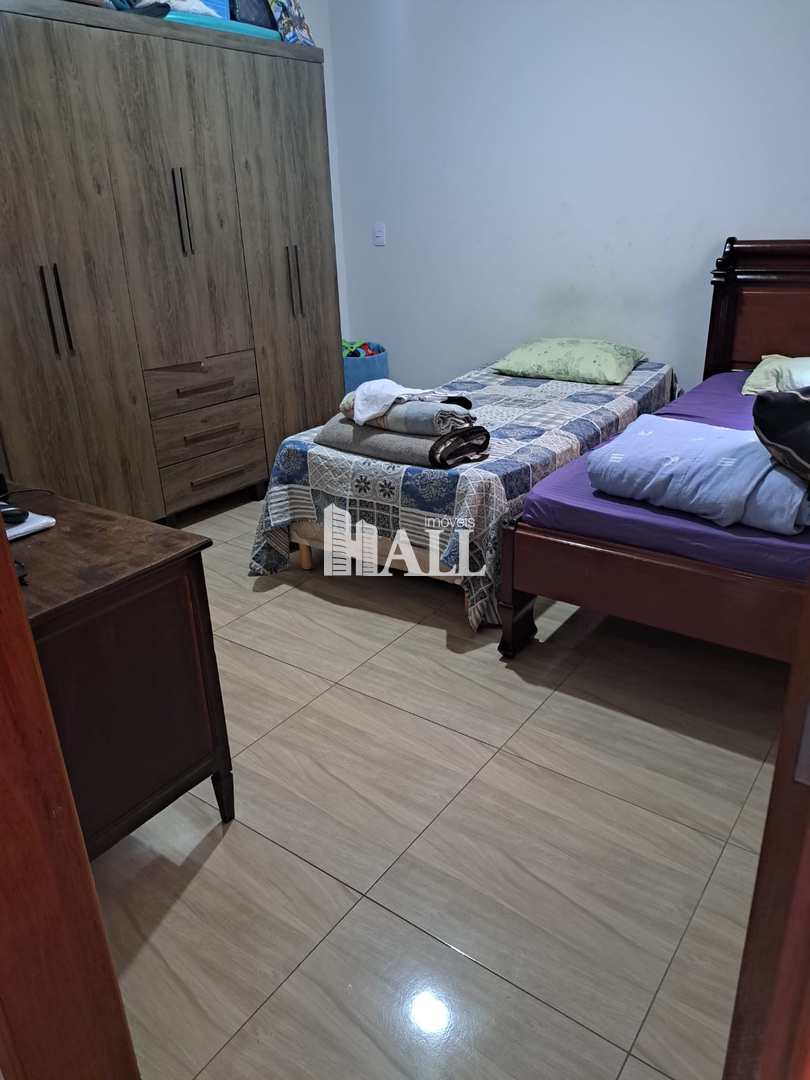 Casa à venda com 3 quartos, 200m² - Foto 6