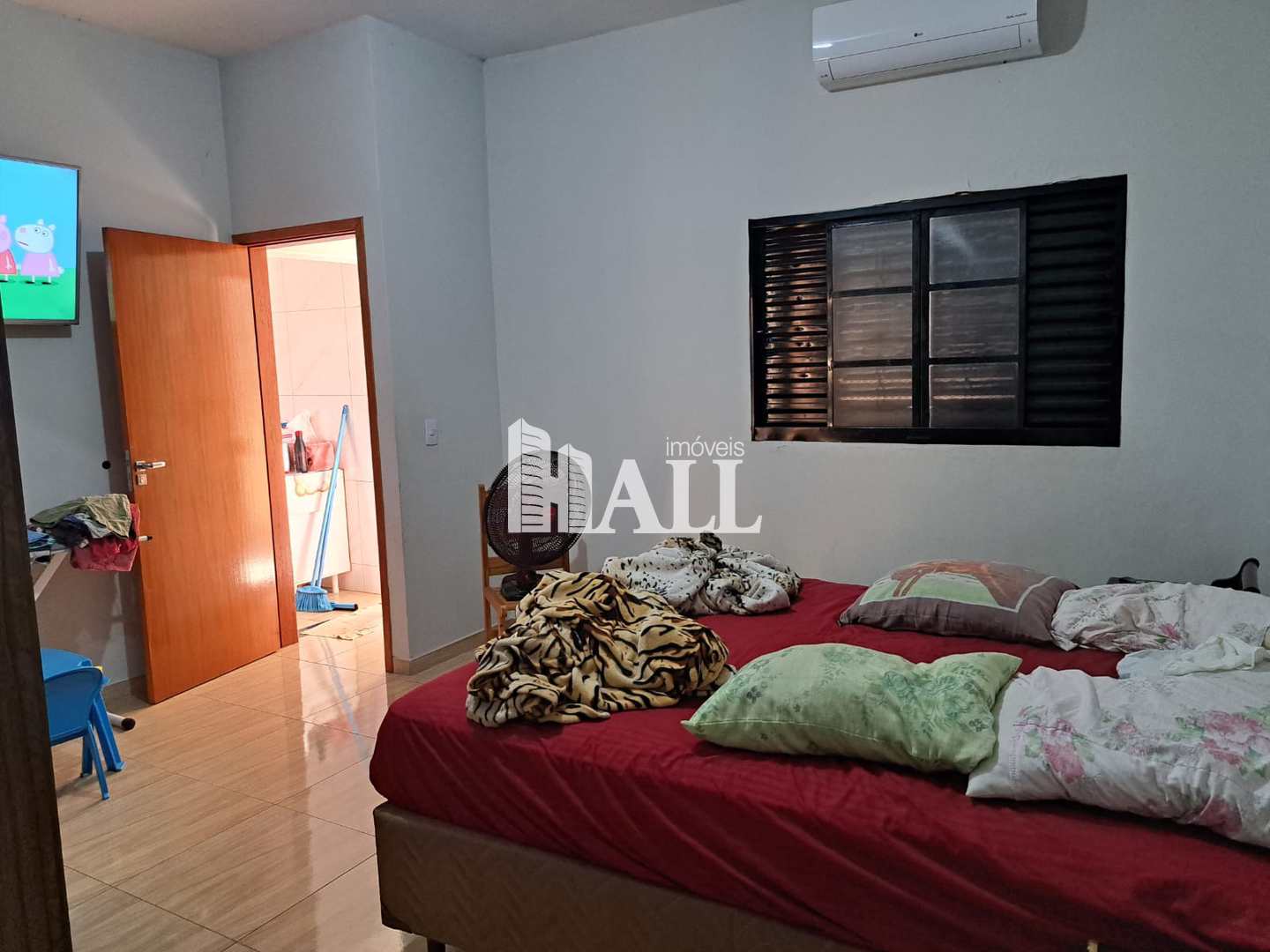 Casa à venda com 3 quartos, 200m² - Foto 10