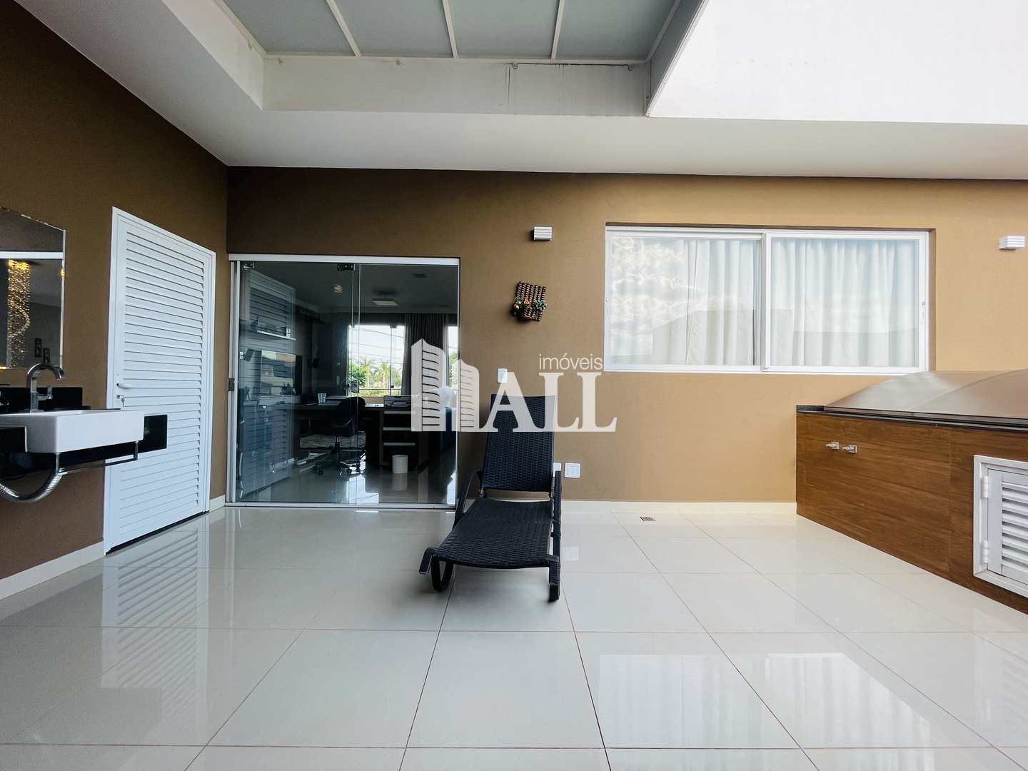 Casa de Condomínio à venda com 3 quartos, 300m² - Foto 6