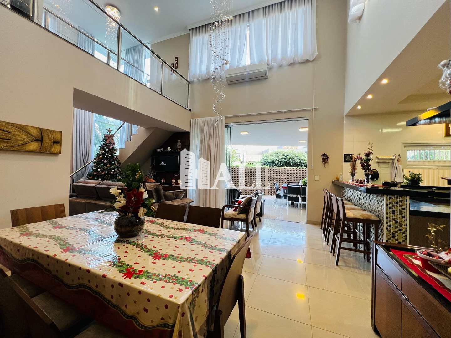 Casa de Condomínio à venda com 3 quartos, 300m² - Foto 27