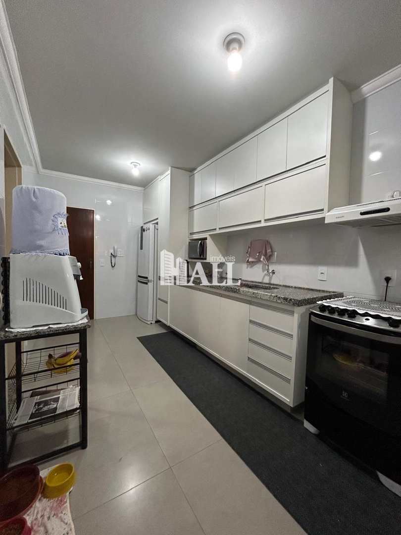 Apartamento à venda com 3 quartos, 94m² - Foto 8