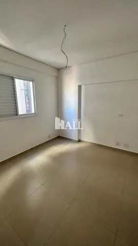 Apartamento à venda com 2 quartos, 76m² - Foto 4