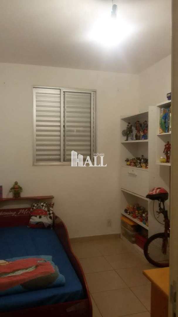 Apartamento à venda com 2 quartos, 49m² - Foto 17