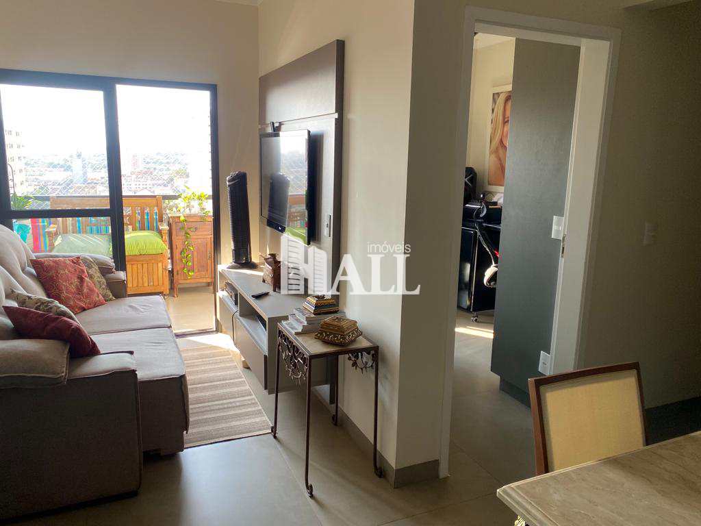 Apartamento à venda com 3 quartos, 79m² - Foto 2