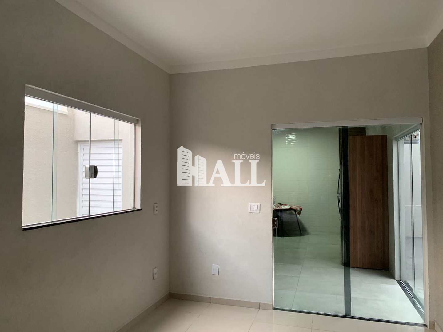 Casa à venda com 2 quartos, 120m² - Foto 8