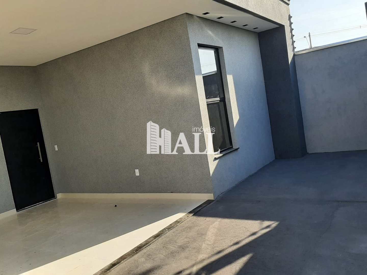 Casa à venda com 2 quartos, 102m² - Foto 1