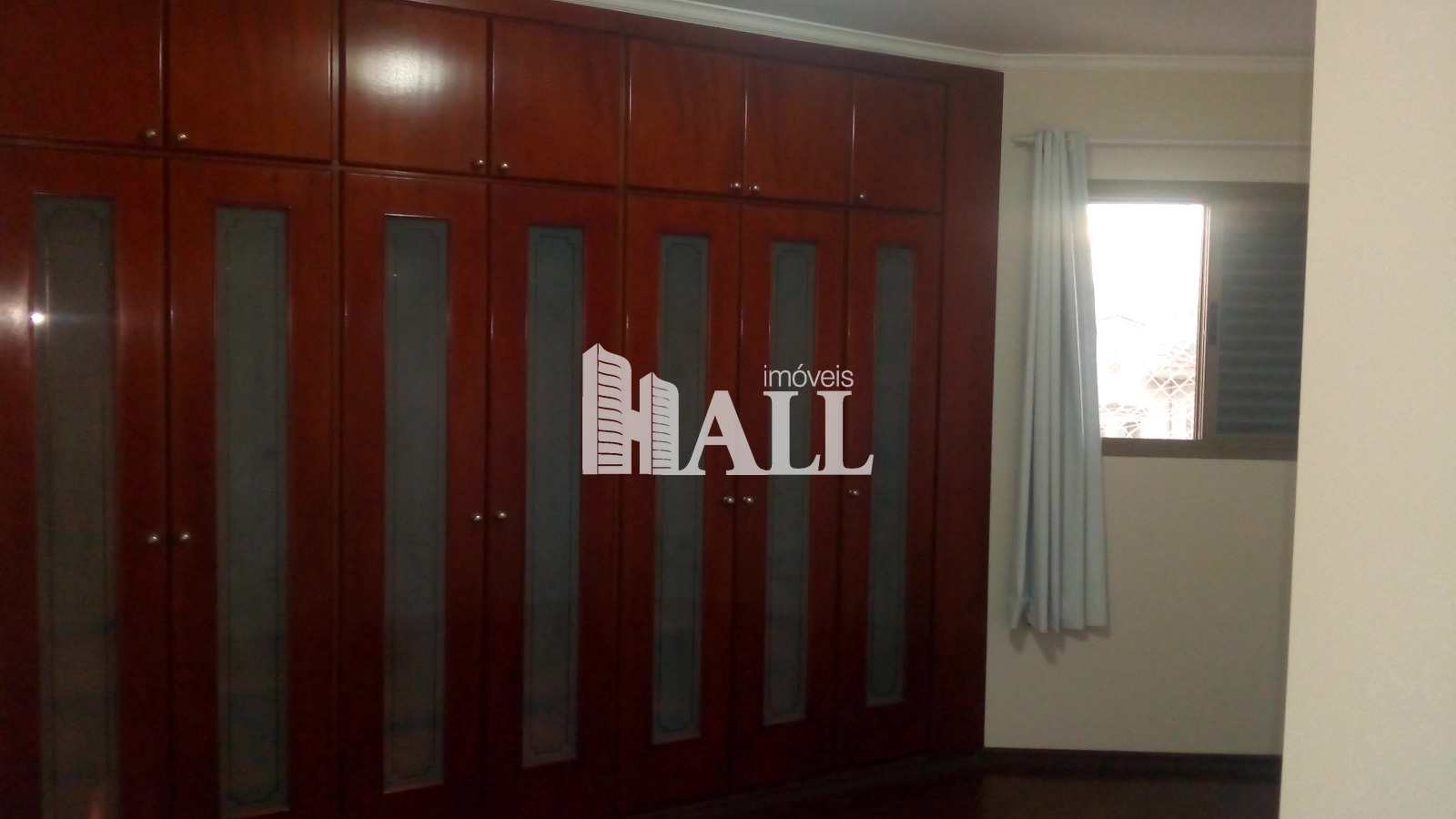 Apartamento com 3 quartos à venda, 145m² — foto 27 de 28
