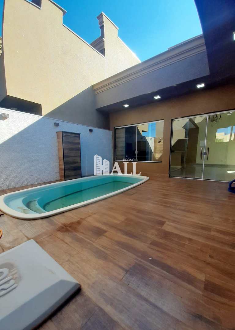 Casa à venda com 3 quartos, 120m² - Foto 1