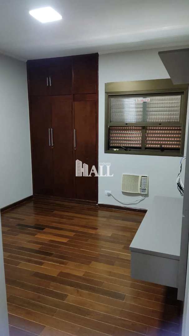 Apartamento à venda com 4 quartos, 150m² - Foto 6