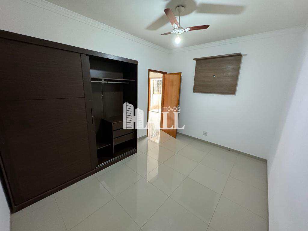 Casa à venda com 3 quartos, 210m² - Foto 12