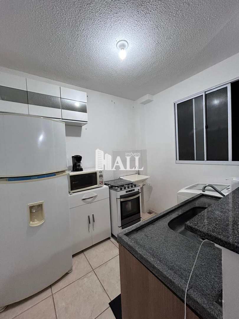 Apartamento à venda com 2 quartos, 45m² - Foto 4