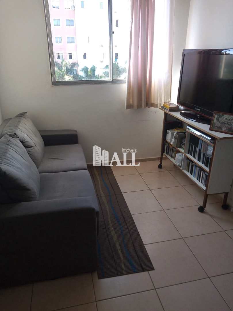 Apartamento à venda com 2 quartos, 43m² - Foto 1