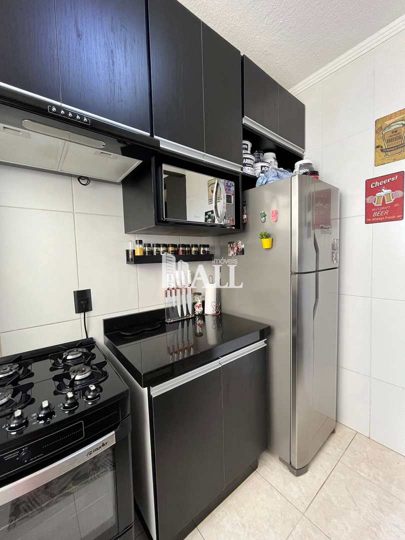 Apartamento à venda com 2 quartos, 45m² - Foto 10