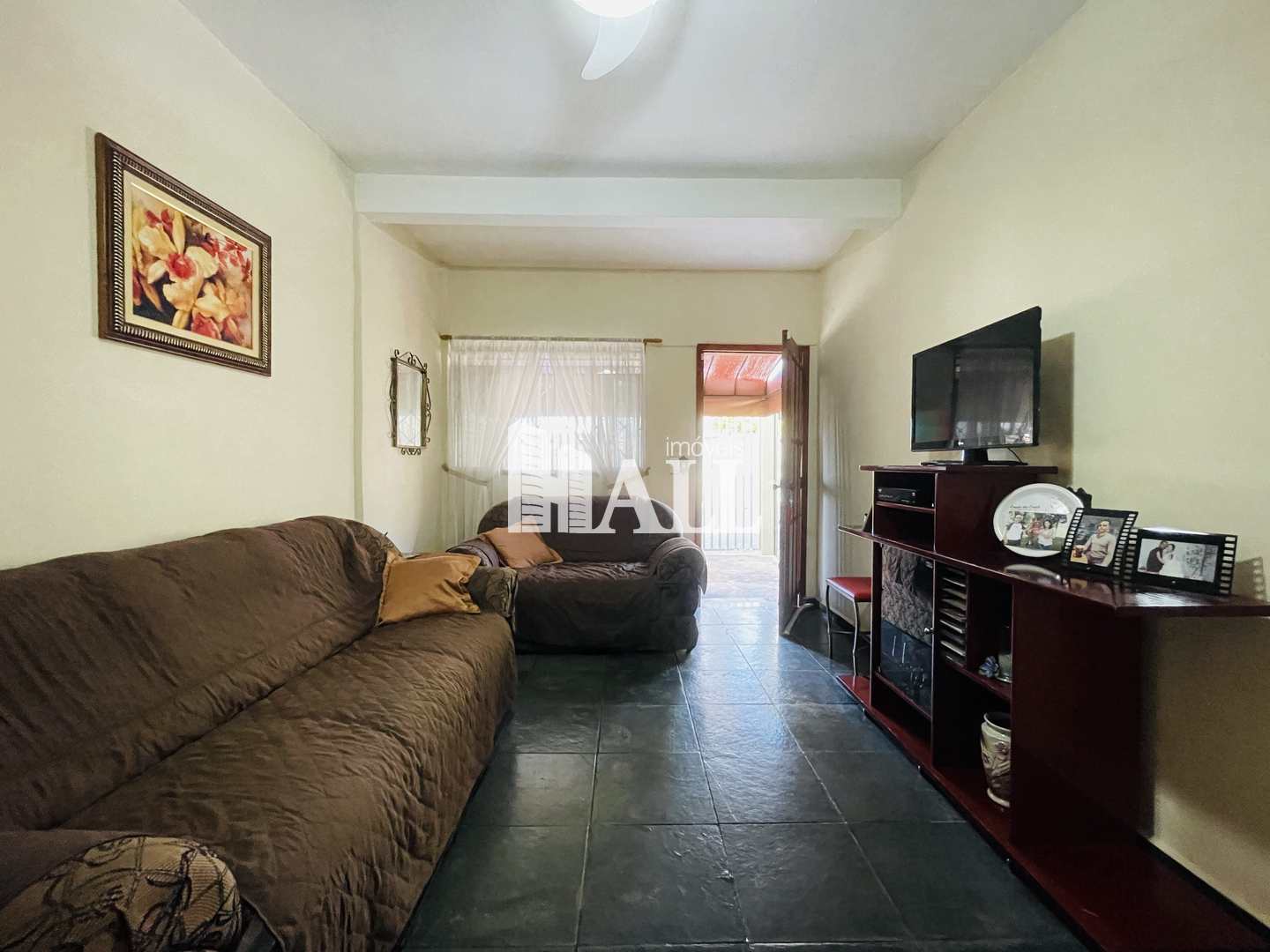 Casa à venda com 3 quartos, 121m² - Foto 2