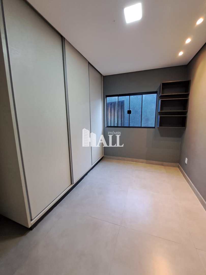 Casa à venda com 3 quartos, 200m² - Foto 30