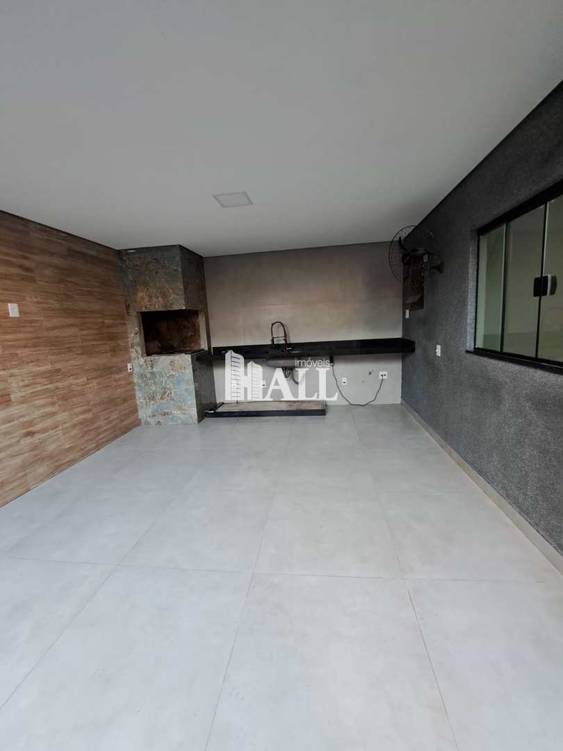 Casa à venda com 3 quartos, 200m² - Foto 46