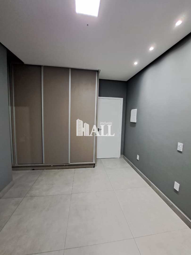 Casa à venda com 3 quartos, 200m² - Foto 14